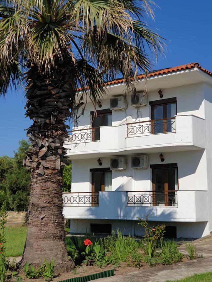 Hotel Ermioni Kalamítsion Extérieur photo